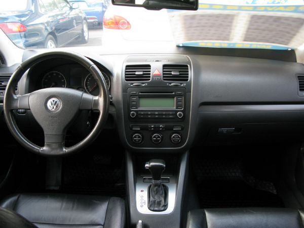 運通汽車-2005年-VW-Golf 照片5