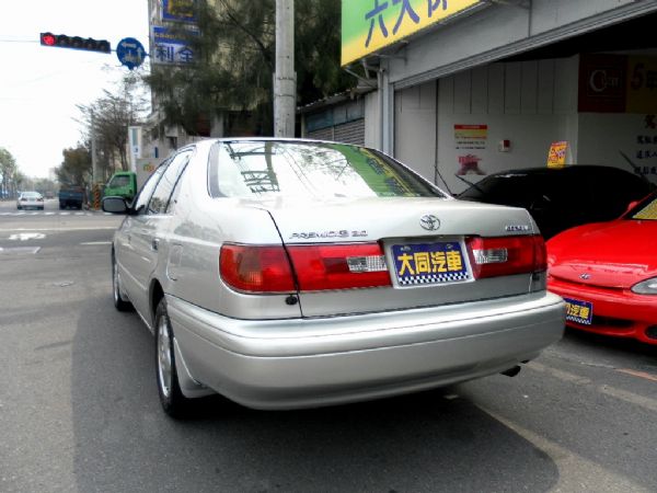 Toyota Premio2.0 G版 照片3