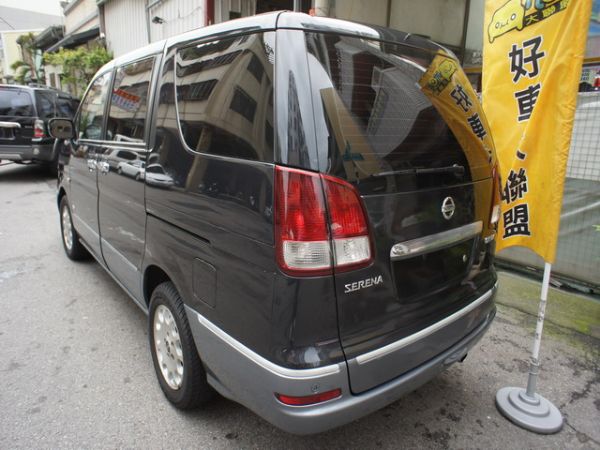 03 Nissan Serena QRV 照片2