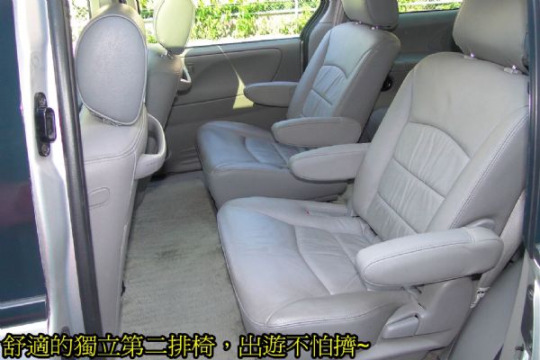 02年式MPV-3.0~原廠保養實跑7萬 照片3