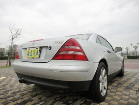 【永立汽車】99 SLK 230K 照片7