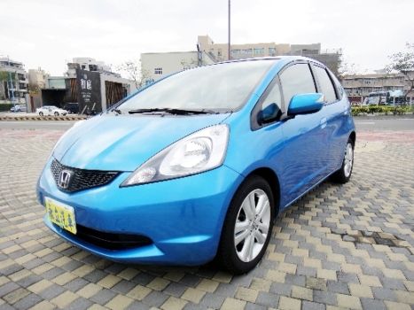 HONDA FIT 1.5 原廠保固中 照片6