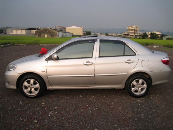{翔芳汽車} 05年 豐田 VIOS  照片5