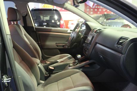 VW 福斯 Golf TDi  照片4