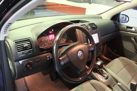 VW 福斯 Golf TDi  照片6