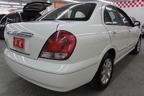 2004年日產 Sentra M1 照片7