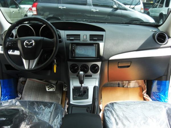 SUM 聯泰汽車2010 MAZDA 3 照片6