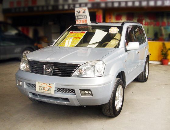 NISSAN X-TRAIL 照片1