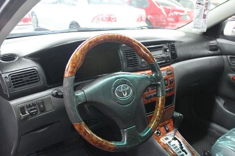 Toyota豐田 Altis 照片4