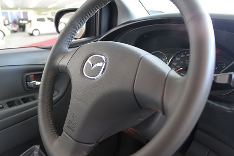 2005年Mazda 馬自達 MPV 照片3