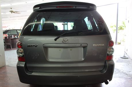 2005年Mazda 馬自達 MPV 照片10