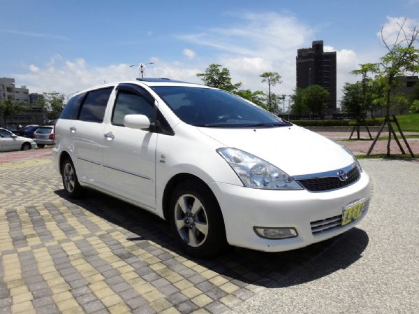 《永立汽車》06 TOYOTA WISH 照片6