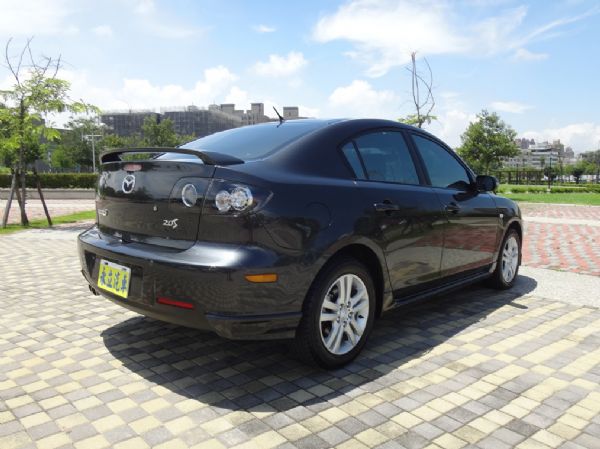 10 MAZDA 3 馬3 2.0S 頂 照片4