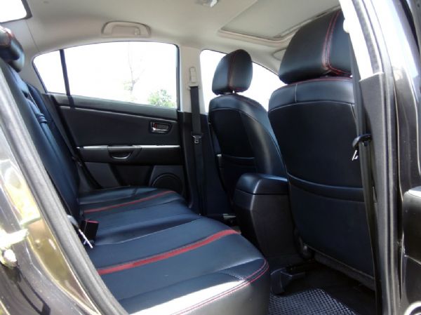 10 MAZDA 3 馬3 2.0S 頂 照片10