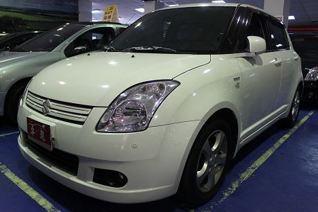 2007年鈴木 Swift 照片1