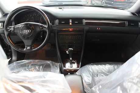 2001年Audi 奧迪 A6 照片2