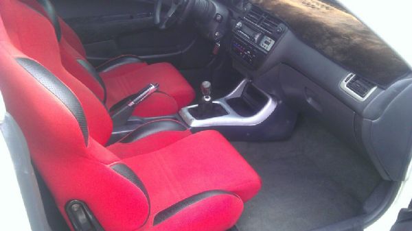 {翔芳汽車00 年 CV3[原廠手排]  照片7