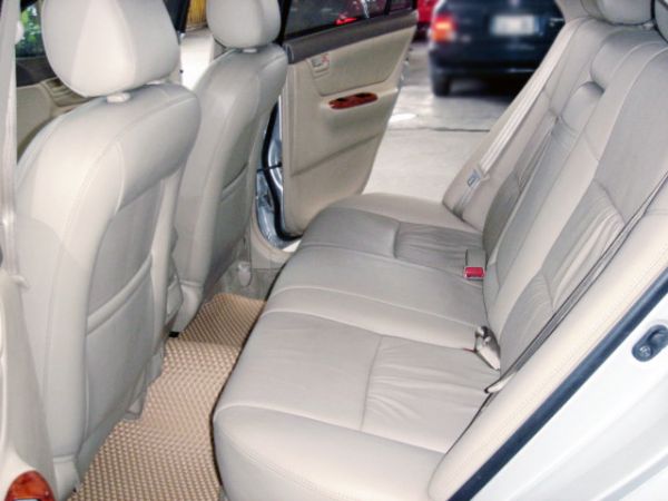 TOYOTA ALTIS 照片8
