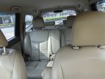 09 日產 Livina 1.8 七人座 照片9