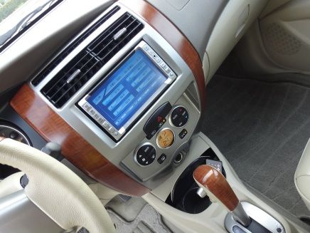 09 日產 Livina 1.8 七人座 照片10