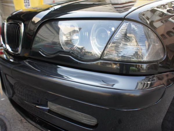 02 BMW 寶馬 320 2.0  照片6