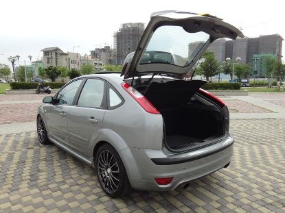 07 福特 FORD FOCUS 2.0 照片6