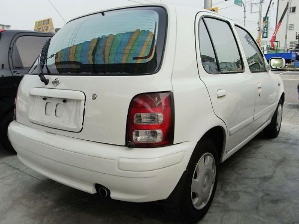 2000 Nissan March  照片10