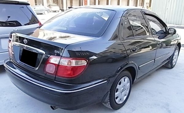 2000 Nissan 日產 照片6