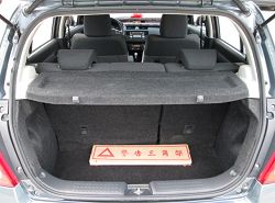 {翔芳汽車}08年 斯威夫 (免KEY. 照片10