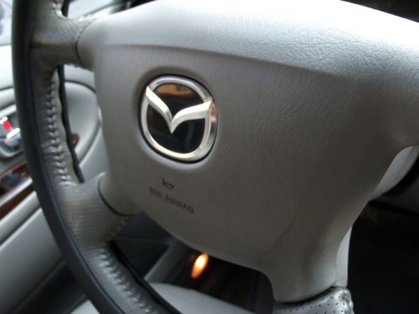2002年Mazda 馬自達  照片7