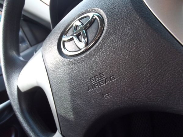 2011年Toyota豐田  Altis 照片5