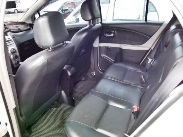 2008年Toyota豐田  Yaris 照片3