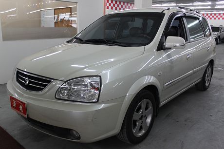 2004年Kia 起亞 Carens 照片1