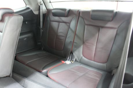 Hyundai 現代 Santa FE  照片6