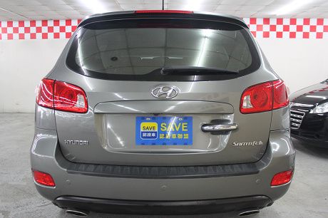 Hyundai 現代 Santa FE  照片9