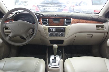 Mitsubishi 三菱 Lancer 照片3