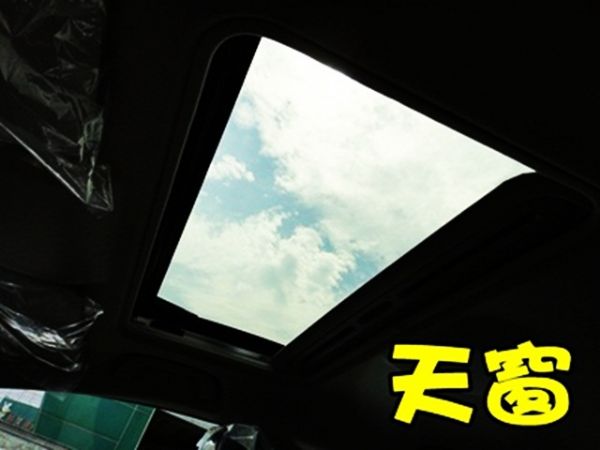 SUM 聯泰汽車2012 MAZDA 5 照片4