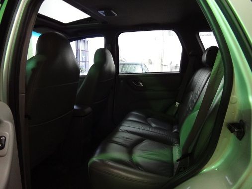 01 MAZDA 邱比特 Tribute 照片6