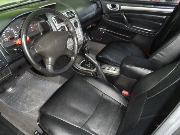 運達汽車02 三菱 GALANT 黑 照片3