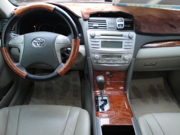 元大汽車~Toyota Camry 照片8