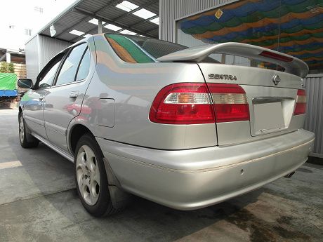 Nissan 日產 Sentra HV 照片10