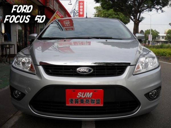 2012年FOCUS 5D 只開半年的車 照片2