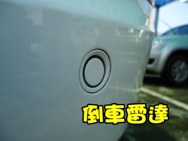 SUM 聯泰汽車2011 C30 照片8