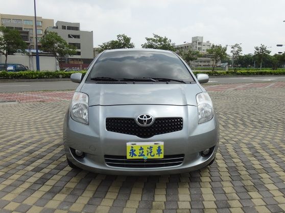 12 TOYOTA YARIS 照片3