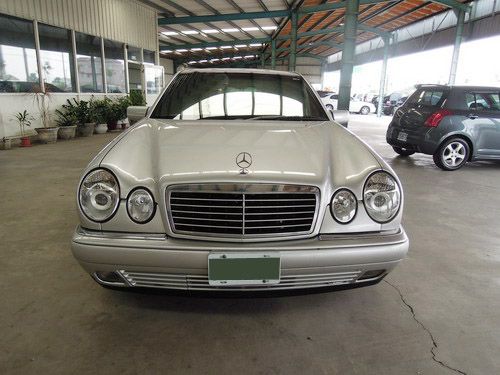 1996 BENZ E320 高鐵汽車 照片2