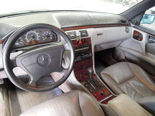 1996 BENZ E320 高鐵汽車 照片3