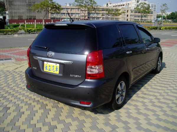 2006 TOYOTA 豐田 WISH  照片3