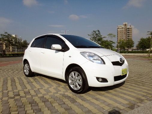 正2012 TOYOTA YARIS  照片4