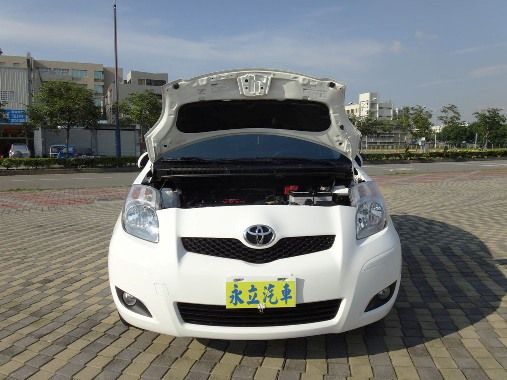 正2012 TOYOTA YARIS  照片5