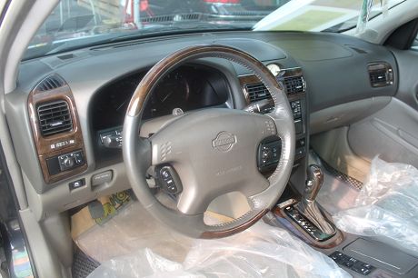 Nissan 日產 Cefiro 2.0 照片3